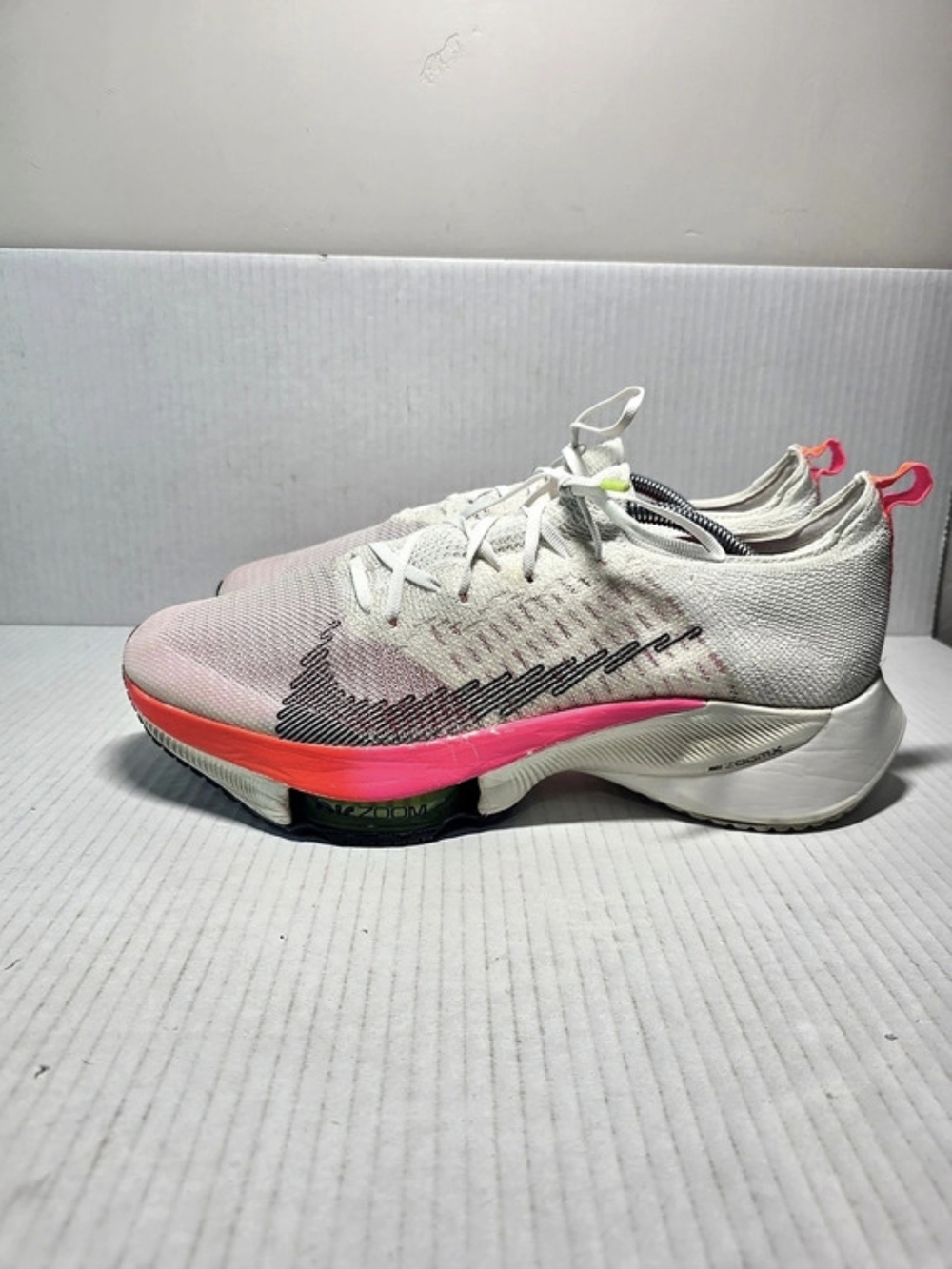 Nike Air Zoom Alphafly NEXT% % Men's Athletic Shoes US 12 White & Pink